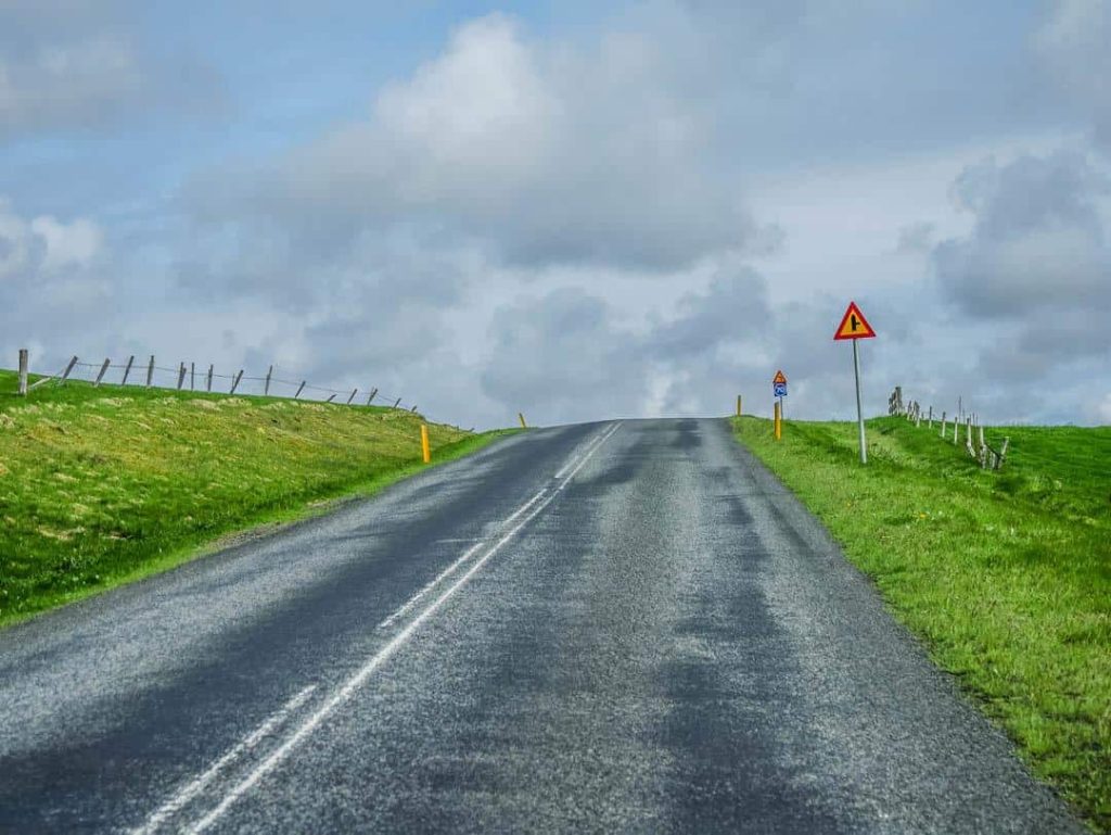 Top tips to stay safe when driving Iceland's Ring Road