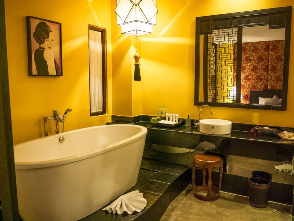 Shanghai Mansion Bangkok best hotel Chinatown Bangkok