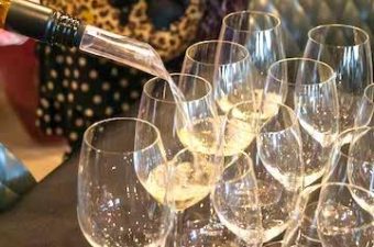 pouring winefeature